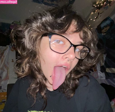 Long Tongue Fetish [ long-tongue-fetish ] - Leck  leck  leck und leck