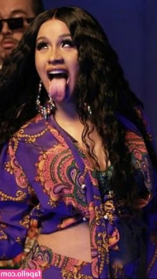 Long Tongue Fetish [ long-tongue-fetish ] - What do you think