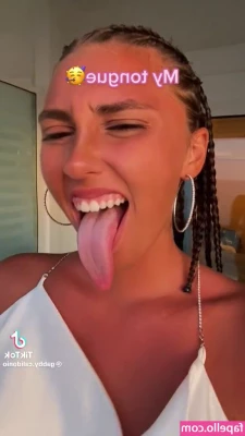 Long Tongue Fetish [ long-tongue-fetish ] - Do you like it from the back?