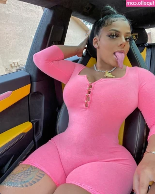 Long Tongue Fetish [ long-tongue-fetish ] - bye mfs be so miserable fuck off my page with that miserable ass