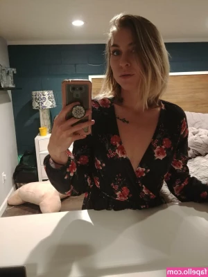 ShugarShorts - I m ready for you daddy  Explicit version is in you re DMs along with