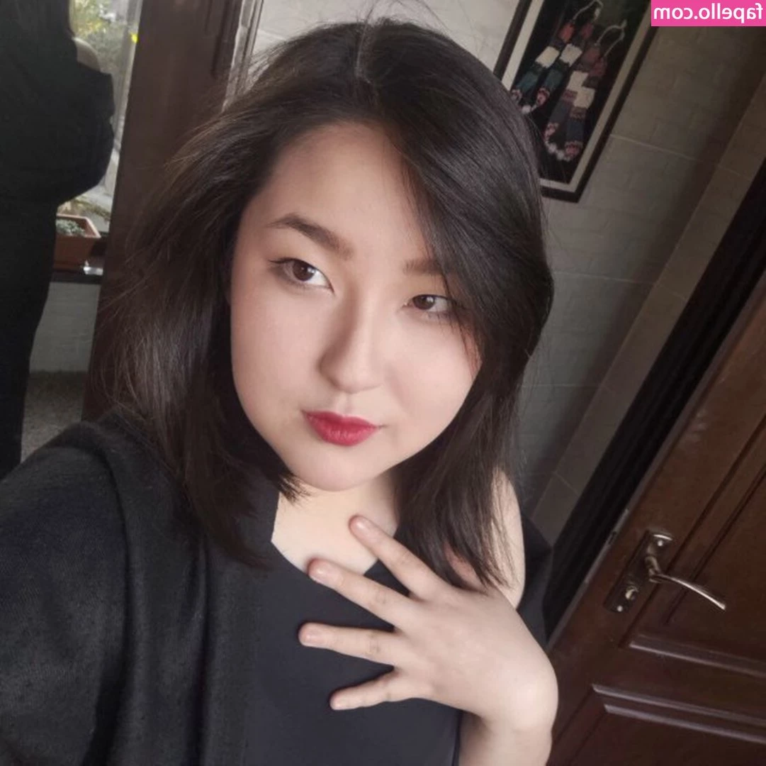 Oneidamcmurdie - Que delicia mi nuevo juguete crees que cabe tu rico pene en mi