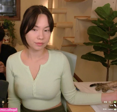 QuarterJade [ quarterjade-1 ] - Is it Soft enough for you Papi  Cum check your DM