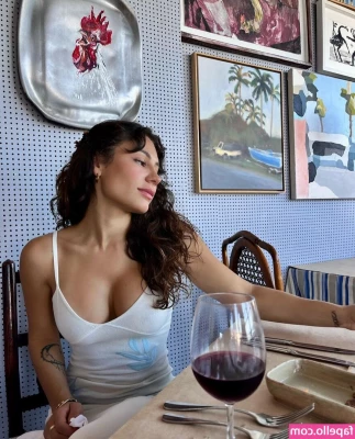 Madison Cortesano [ madison-cortesano ] - I'll never get over how much I fuckin love that my cunt literally has