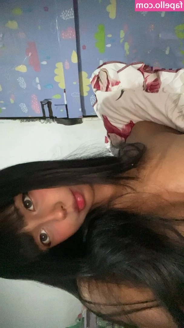 mimiesquisitinha - I ve been sick for a few days  so no new pics yet  I ll post more