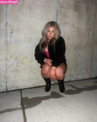 Jillian - Kodi is a very fun lady  Please go subscribe to her page immediately 