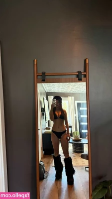 Bárbara Núñez [ ba-rbara-nu-n-ez ] - How is the Outfit