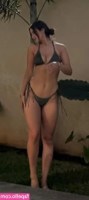 Bárbara Núñez [ ba-rbara-nu-n-ez ] - so many new subscribers… go look at my pinned videos and also at my