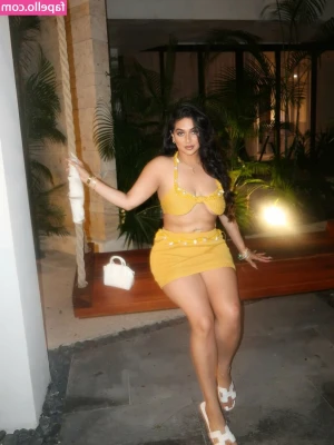 Sej Mehra [ sej-mehra ] - That Frisky Friday feeling!!!