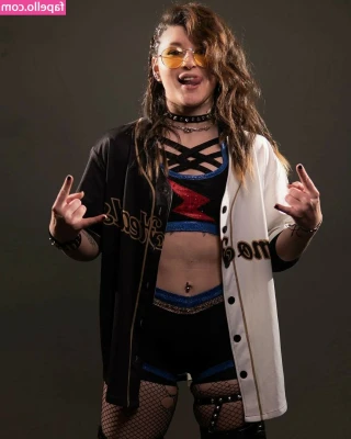 Brooke Havok [ brooke-havok ] - After work belly 🦦