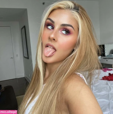 Thisshitisdananas - What would you like to see more of from me 😛