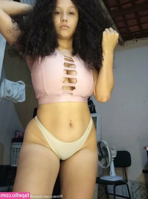 Maria Edielma [ maria-edielma ] - Nikki is tied up ready to be tickled