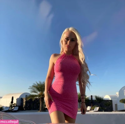 Daisy Simpson [ daisy-simpson-2 ] - Fem Dom foot worship boot worship human furnishings feminisation