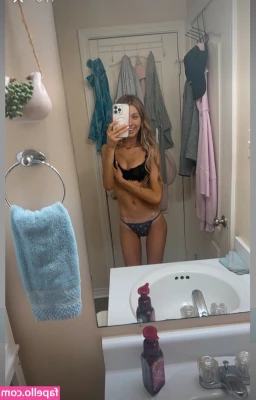 princessjalynn [ princessjalynn-1 ] - What’s your favorite color?