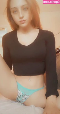 babygirlagoddess - Wanna make out with my toes in between?