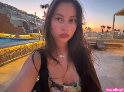 Claudia Perez [ claudia-perez ] - Can You Guess what Nasty things I'm Thinking 💋😈💋