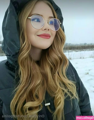 hottpolina - Morning from my boobies   https onlyfans com ladywildflower