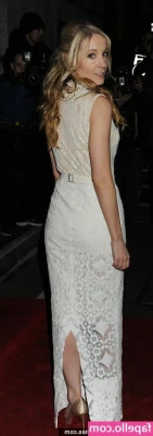 Joanne Froggatt [ joanne-froggatt ] - A ver si encuentro el video entero!!!