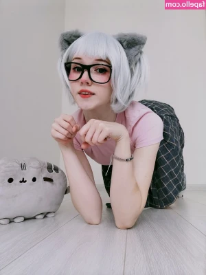 Kawaii Fox Tyan [ kawaii-fox-tyan ] - ho, ho, ho🎅🏼😈 can I jingle your bells daddy?