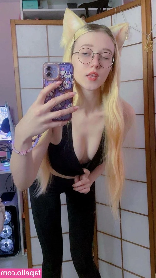 Kawaii Fox Tyan [ kawaii-fox-tyan ] - Toes win 🥰♥️🏆🏆
