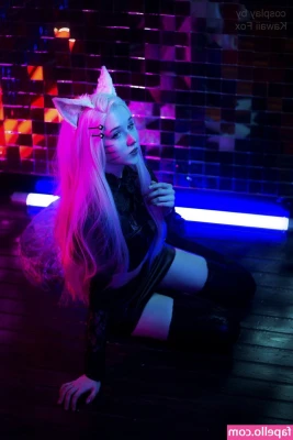 Kawaii Fox Tyan [ kawaii-fox-tyan ] - Is this how you want me?
