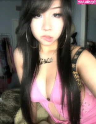Soyamelon - gooooood morning, my titties are extra big today