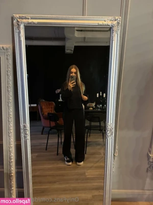 dana_mellow