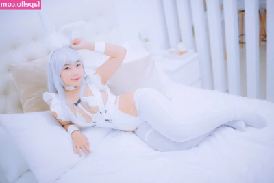 Natsuki Jiro [ natsuki-jiro ] - Soles & Holes