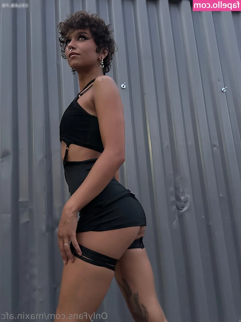 Mariia Shershun [ mariia-shershun ] - show the booty some love if u wanna see some anal content