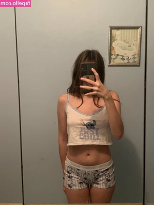 Gwenjam1n - Shower time