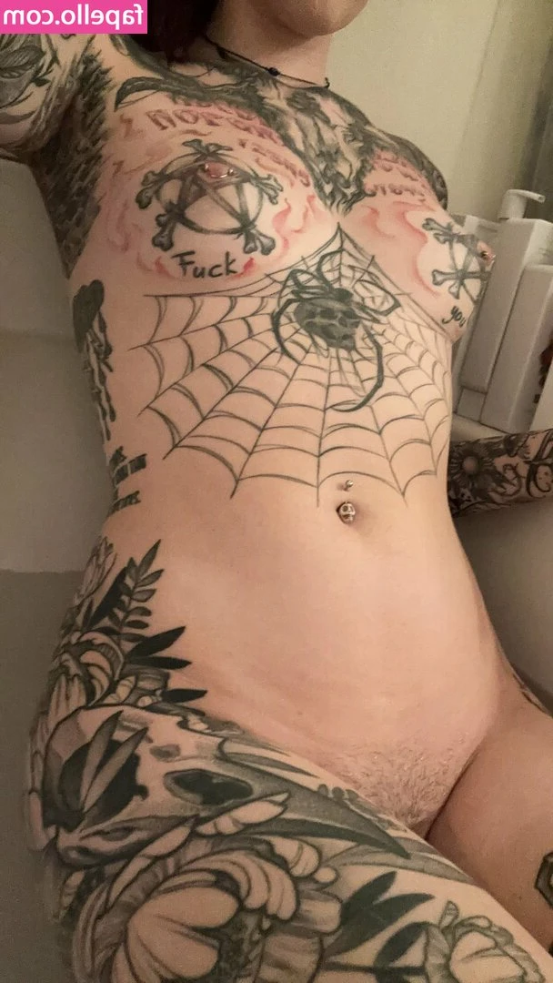 spider.legs [ spider-legs ] - do you mind me cleaning your room halfnaked?