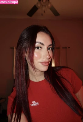Clara Gomez [ clara-gomez ] - I realized that I don't tell you much about myself and that maybe