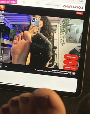 anythingforjess - I’m thinking this week I post more anal content. I want to train my