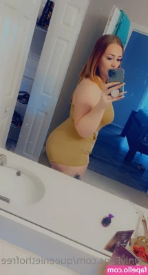 queeniethofree - Hope you like the view