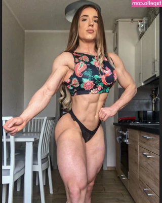 Anna Mroczkowska [ anna-mroczkowska ] - Hey I can rock it for you until you explode    Do you dare