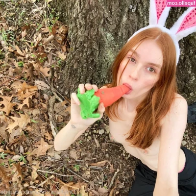 Redxxxsuede - Get your tongue nice and deep in my pussy 👅💦
