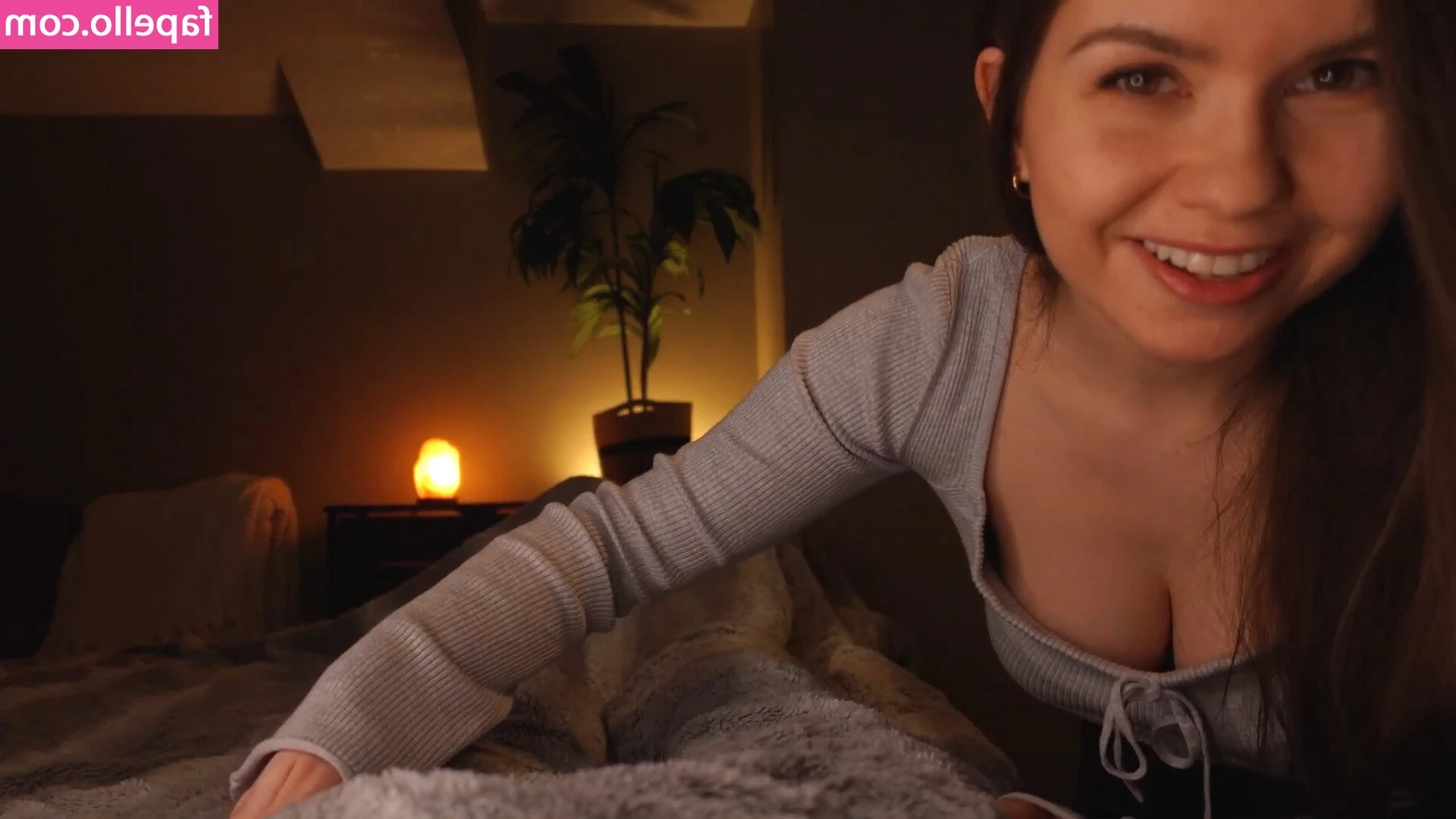 Alana ASMR [ alana-asmr-1 ] - Lie down together and talk about how day went, dream and make plans