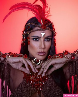 Deborah Secco [ deborah-secco ] - Hope your Monday goes fantastically