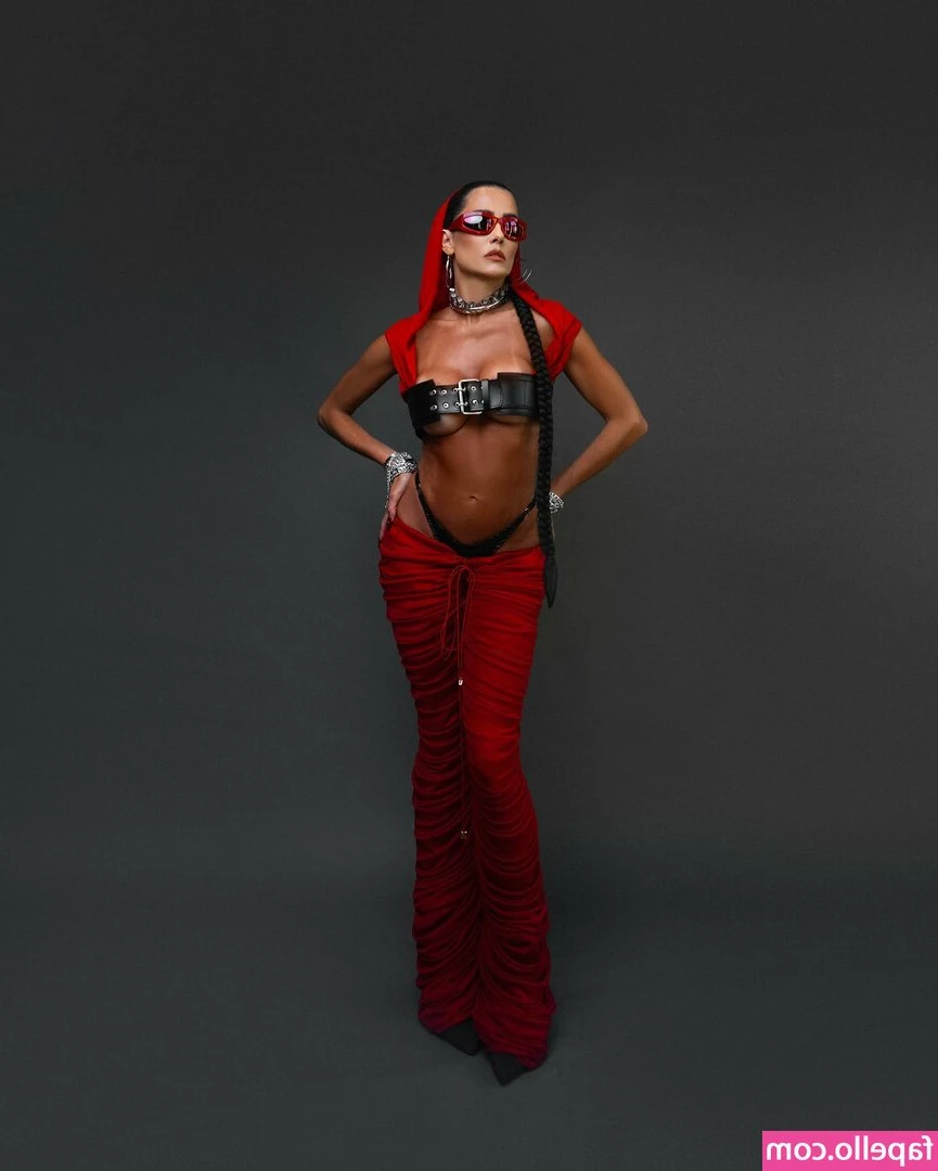 Deborah Secco [ deborah-secco ] - Cum get a taste daddy