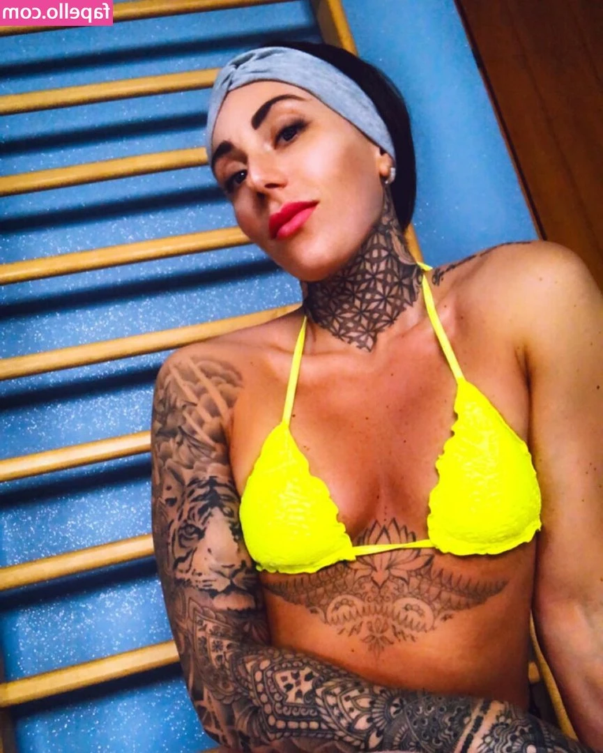Giulia Bianchi [ giulia-bianchi ] - Took it all the way out for you 😚💖