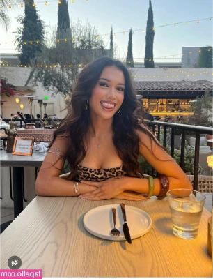 Sophia Hartwell [ sophia-hartwell ] - If it’s still hot we need to get in the shower together