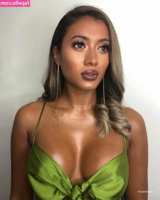 Kaz Crossley [ kaz-crossley ] - btw i do dick ratings for a $10 tip! my ratings reflect the overall