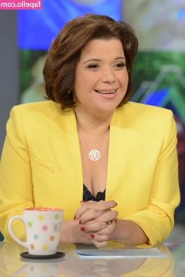 Ana Navarro [ ana-navarro ] - I want to spend March 8th only with you❤️  Rate my new post for