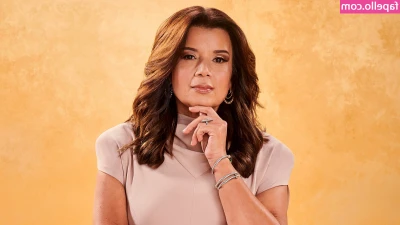 Ana Navarro [ ana-navarro ] - How do my curves look👀