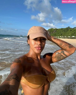 Patrícia Ramos [ patricia-ramos ] - I love to suck
