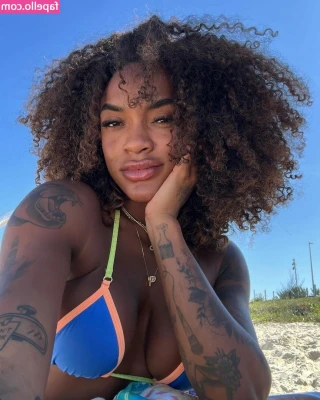 Patrícia Ramos [ patricia-ramos ] - i probably just need some dick ya know...