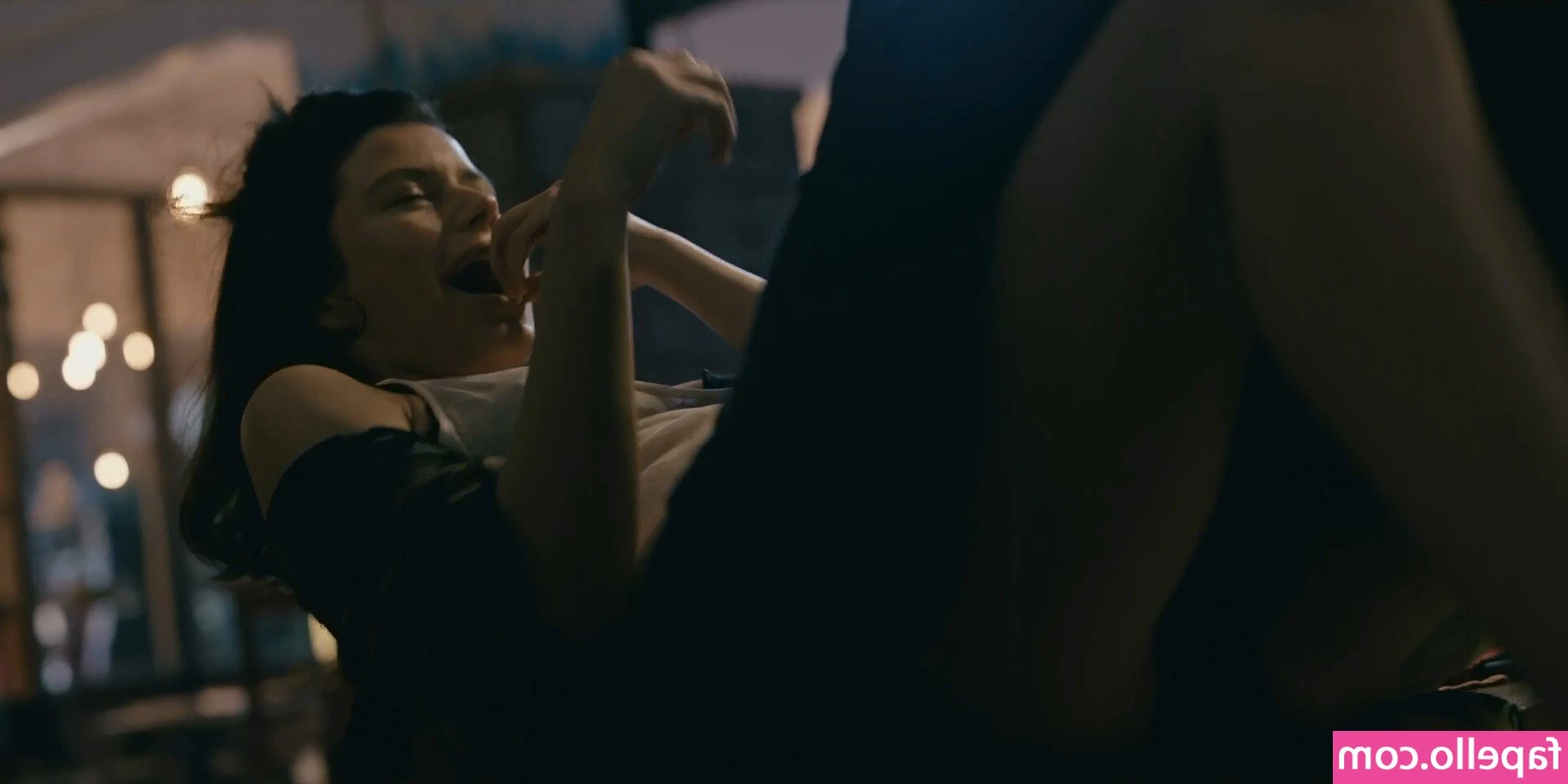 Beren Saat [ beren-saat ] - Slut is here.  What should I do with Her ?! 😈
