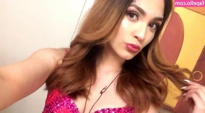 Giselle Calzadillas [ giselle-calzadillas ] - There’s just something about hot brats that you can’t resist.