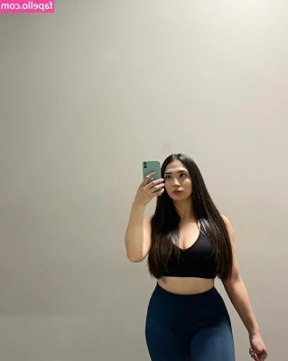 Giselle Calzadillas [ giselle-calzadillas ] - My legs are so pretty 🥺