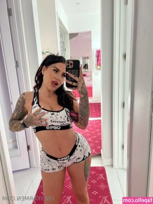 karmenkarma [ karmenkarma-5 ] - Whats your favorite thing about me